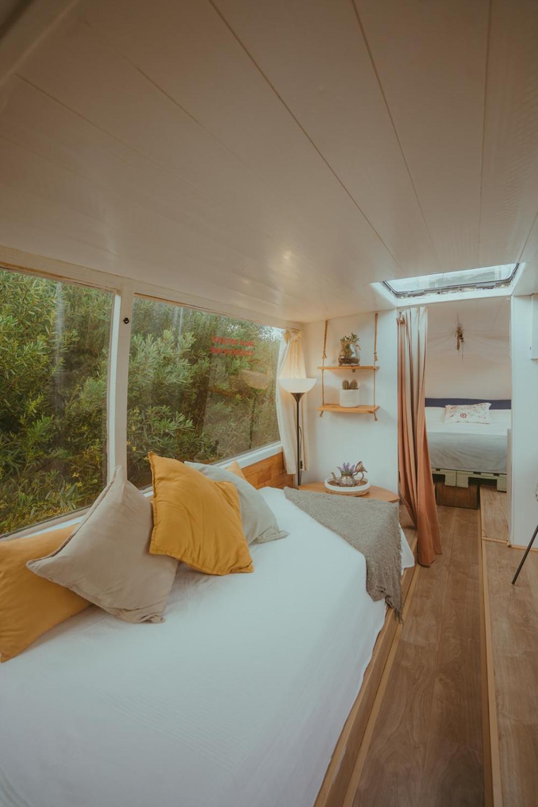 The Amazing Inacio Bus Converted Home Σίντρα Εξωτερικό φωτογραφία