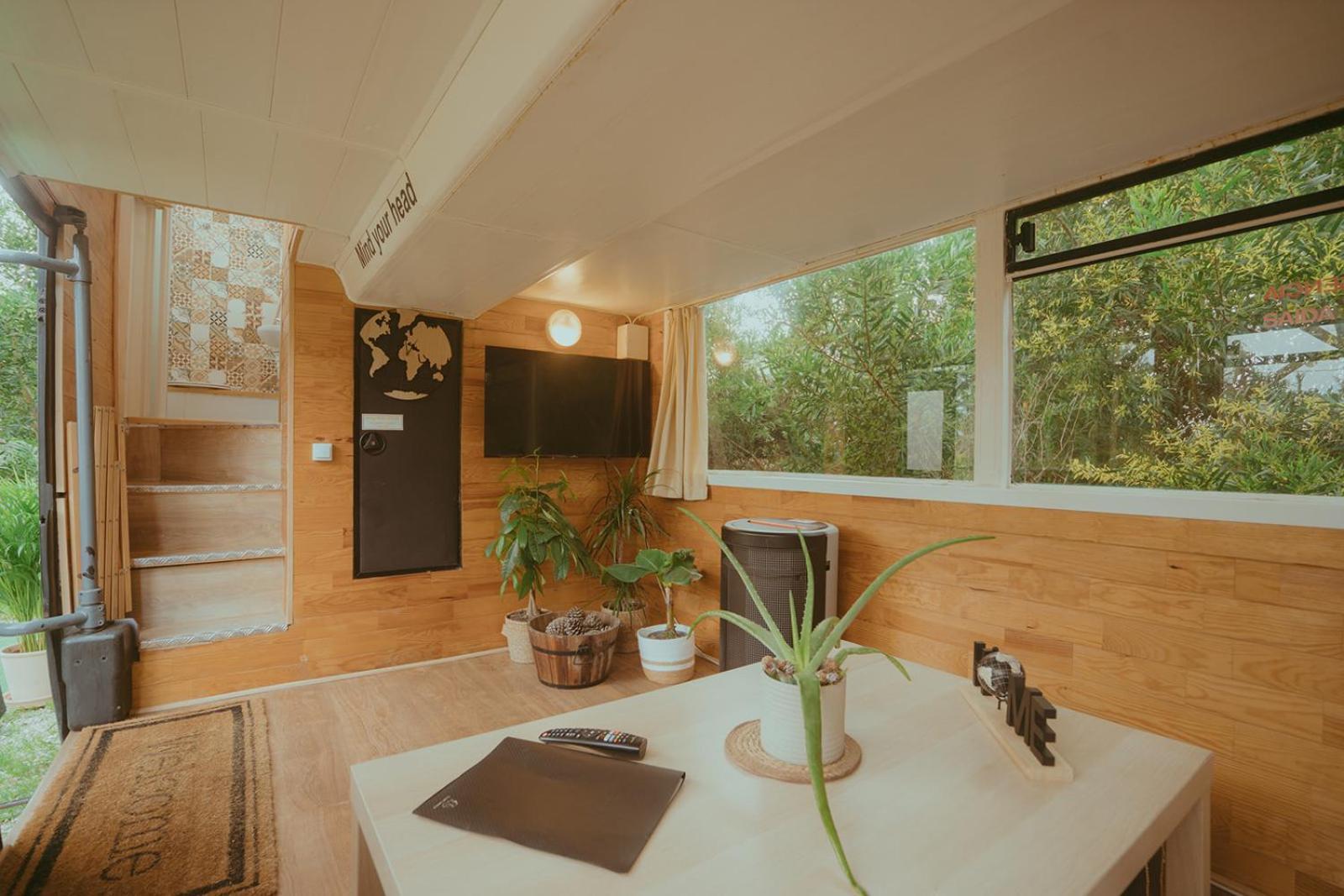 The Amazing Inacio Bus Converted Home Σίντρα Εξωτερικό φωτογραφία
